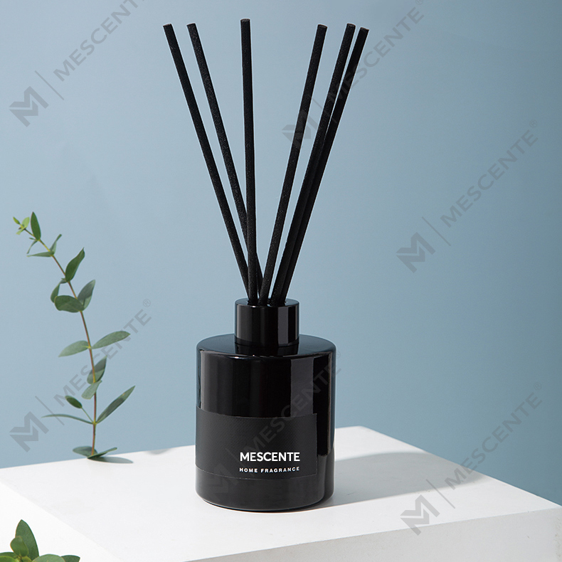 M&Scent Toptan Lüks Özel Etiket Dekoratif Çiçek Sopa Fiber Kamış Difüzör Stoper ile