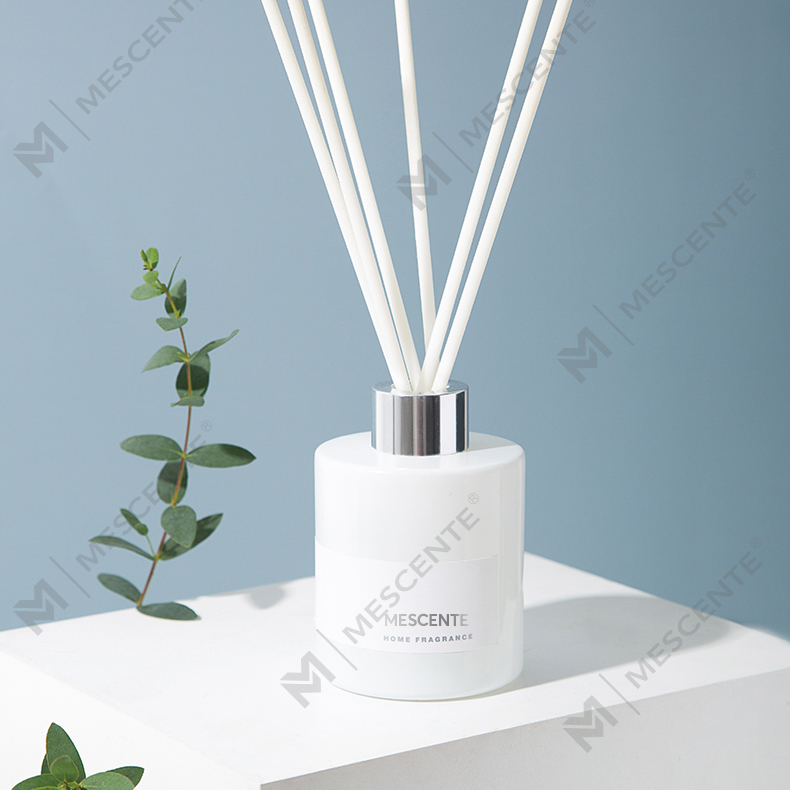M&Scent Toptan Lüks Özel Etiket Dekoratif Çiçek Sopa Fiber Kamış Difüzör Stoper ile