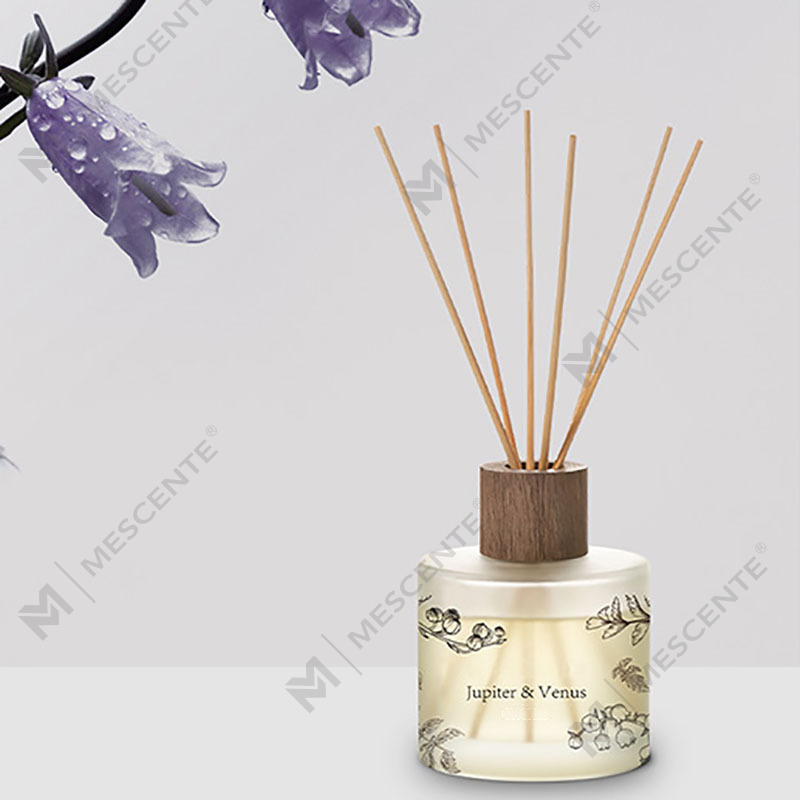 M & Scent Toptan Lüks Özel Dekoratif Amber Cam Ateşsiz Benzersiz Şeffaf Çiçek Aroma Kamış Difüzör
