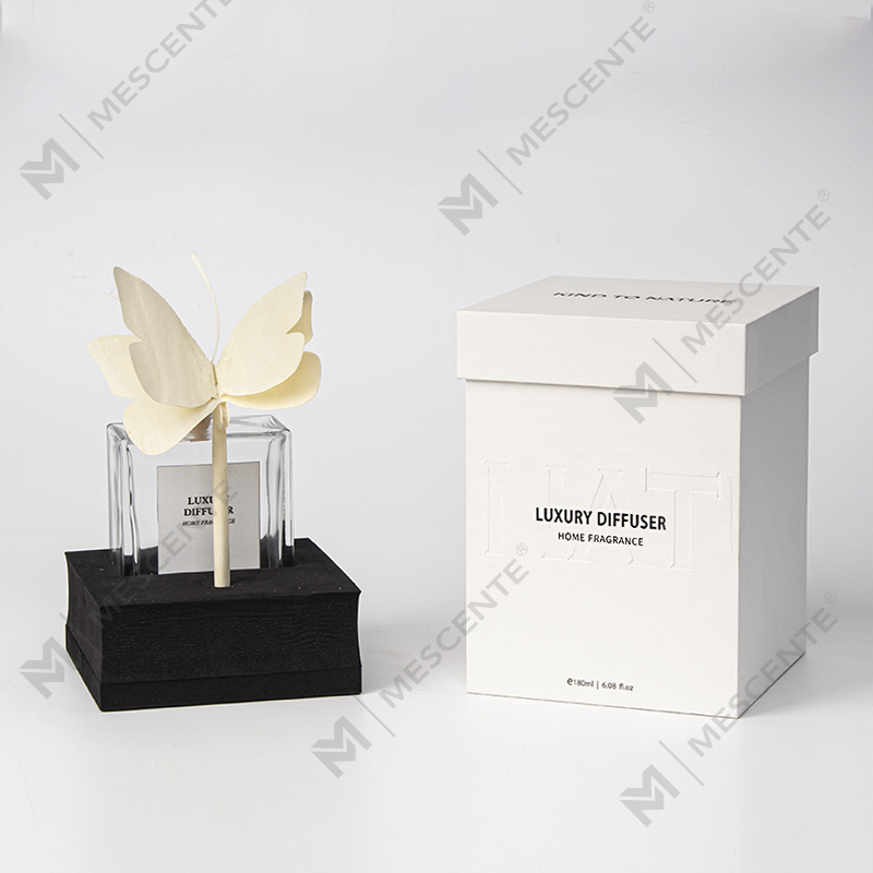 M&Scent Büyük Kare Şişe Büyük Rattan Çubuk Sıvı Aromaterapi Kamış Difüzör Stoperli Şekerler