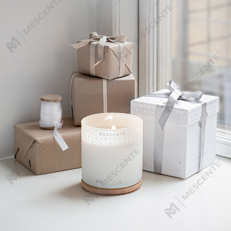 M&Scent Lüks Özel El Yapımı Noel Dekoratif Kokulu Soya Balmumu Mumlar Hediye Kutusu ile