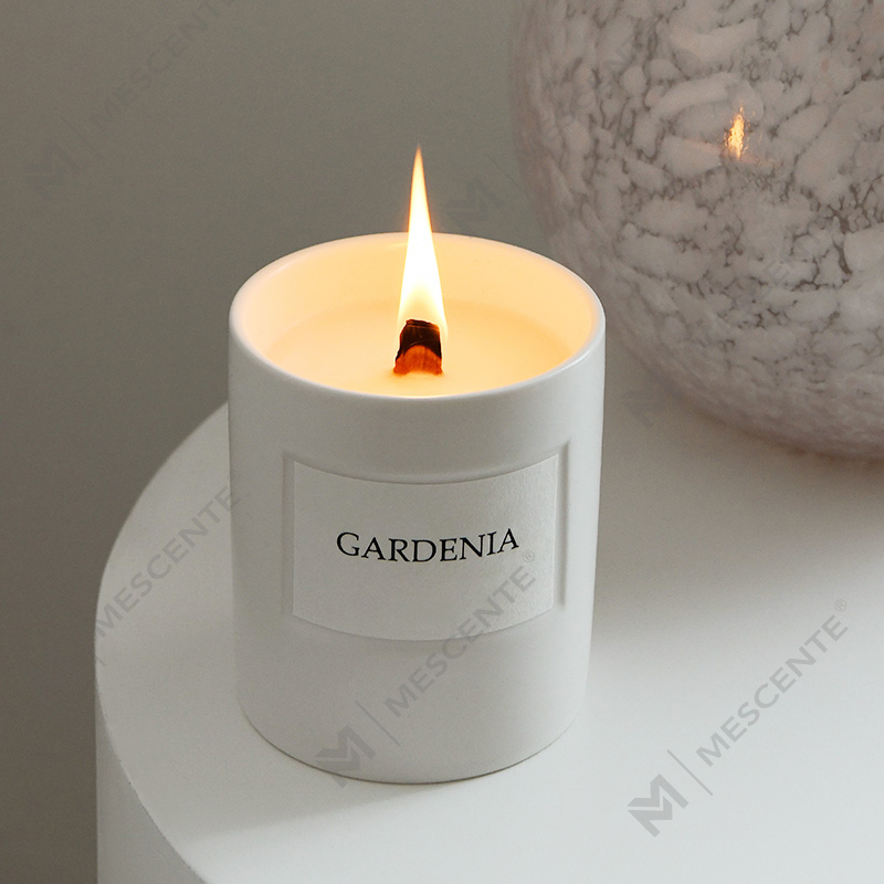 M&Scent toptan özel lüks ev kokulu cam kavanozlar kokulu soya mumları