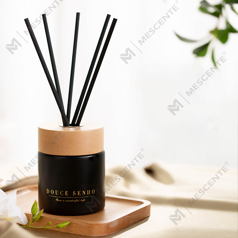 M&Scent Siyah Şişe Parfüm Aroma Kamış Difüzör Yağı, Koku Tayland Kamış Difüzörler Hediye Seti