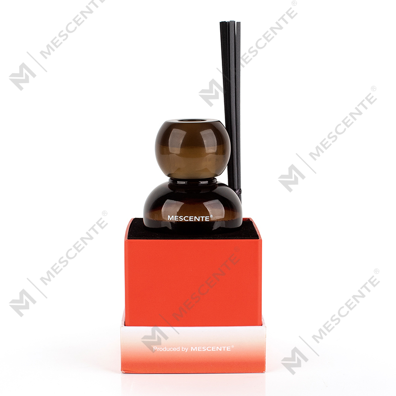 150ml Cam Şişe Mobilya Kokusu Difüzörü M23050