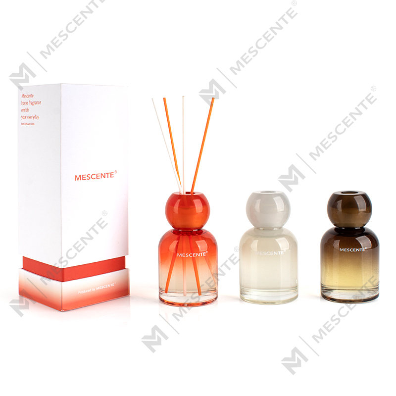 150ml Cam Şişe Mobilya Kokusu Difüzörü M23050