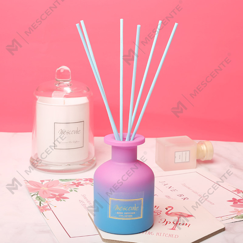 M&Scent özel etiket yuvarlak şişe ev koku koku difüzörü