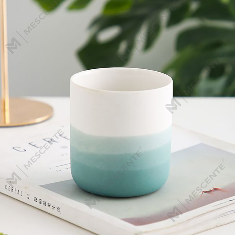 M&Scent Dekoratif Seramik Mavi ve Beyaz Vazo Konik Tealight Mumluk, Fenerler ve Mum Kavanozları
