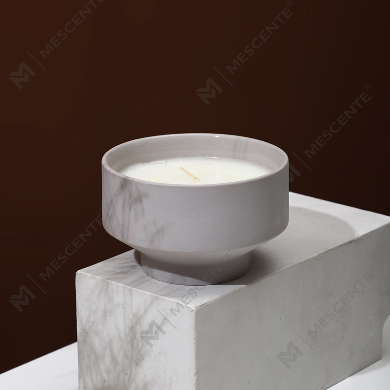 M&Scent Toptan Özel Büyük Modern 3 Fitil Beyaz Buzlu Noel Mum Kavanoz Bambu Kapaklı