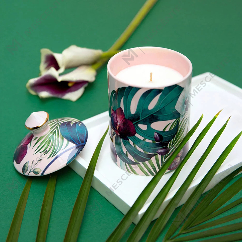 M&Scent Özel Tasarım Renkli Urban Botanics Katlanır Kutulu Tumbler Mum